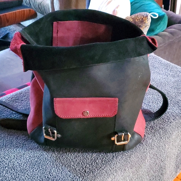 Miros Ukraine leather handmade backpack - Picture 10 of 14